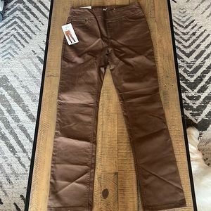 Up! Women’s Pull-on crop pant | sz 4